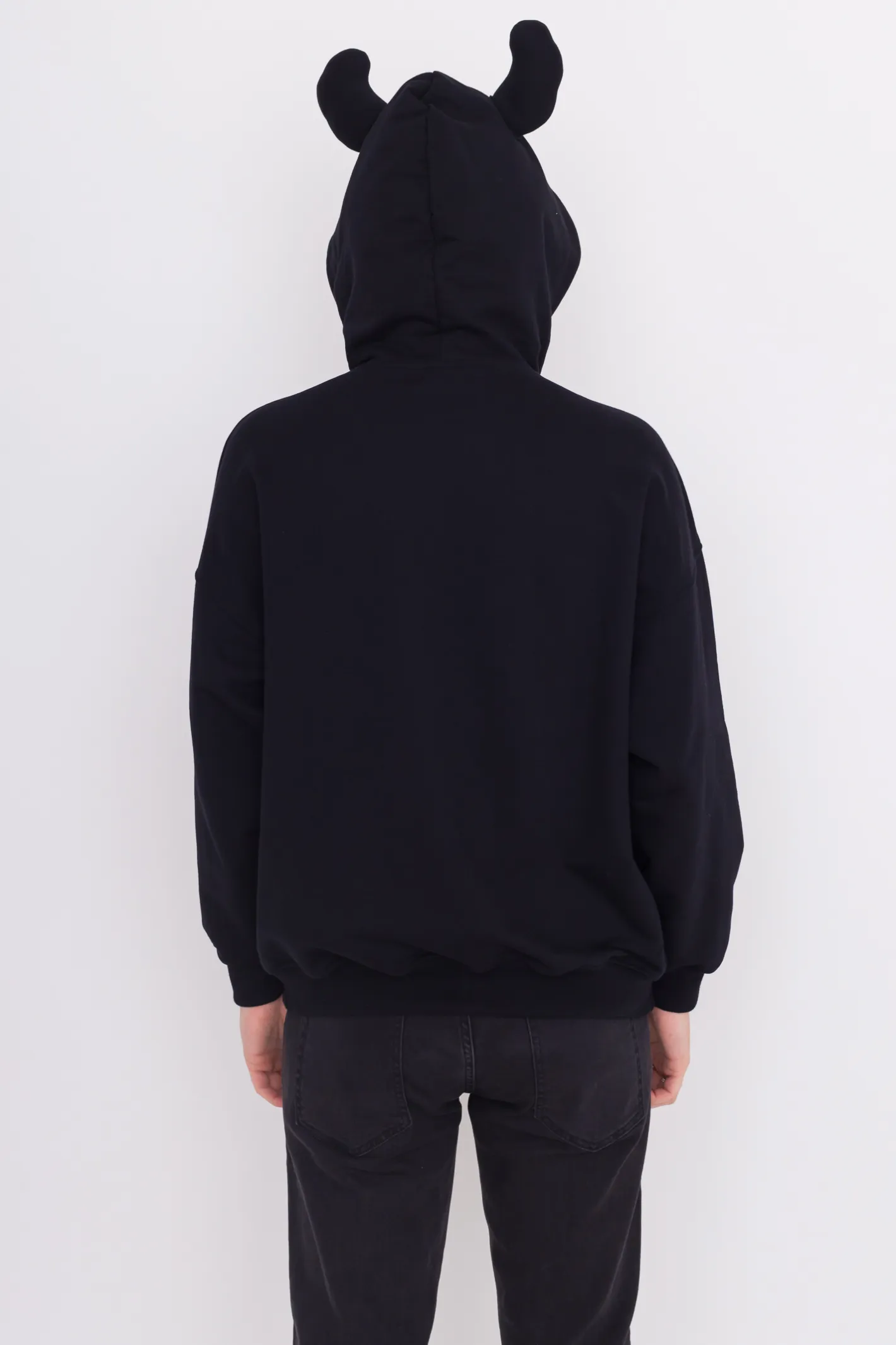Bluzy Z Kapturem-2005 Bluza Z Kapturem Horned Little Lucy Hoodie