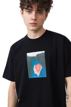 T-shirty-Polar Skate Koszulka Polar Heart In Hand