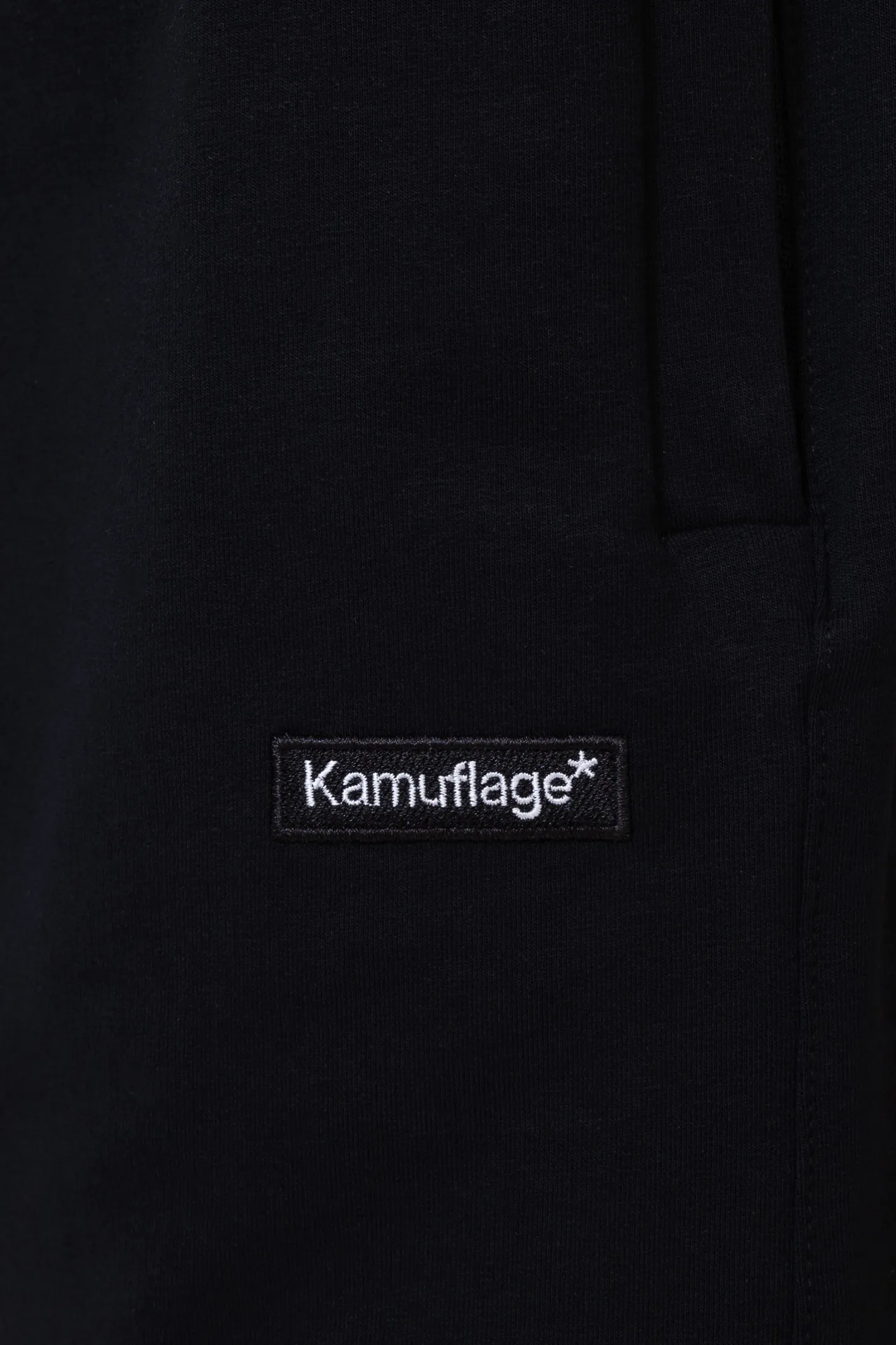 Szorty Materiałowe-Kamuflage Szorty Minilogo