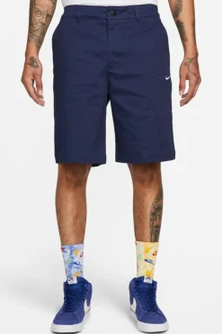 Szorty Materiałowe-Nike Szorty Dri-FIT Totality