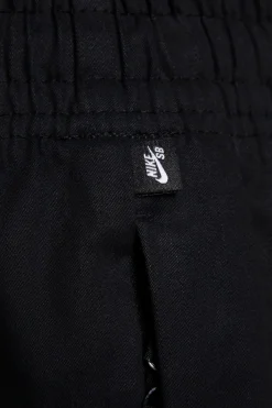 Szorty Materiałowe-Nike Szorty SB Skyring